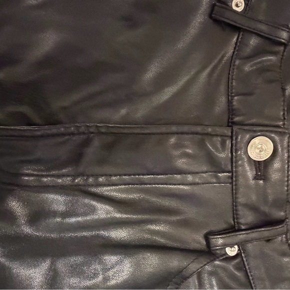 Women's Divided by H&M Faux Leather Black Size 6 Jeans - Picture 6 of 6